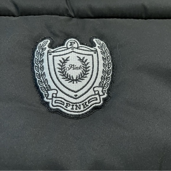 Victoria's Secret PINK Black Quilted Puffer Tote Shopping Travel Bag; NWT ($50) - Picture 3 of 8